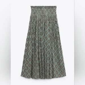 Patterned Maxi Skirt - L